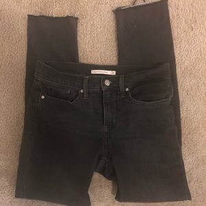 Cropped Levi’s